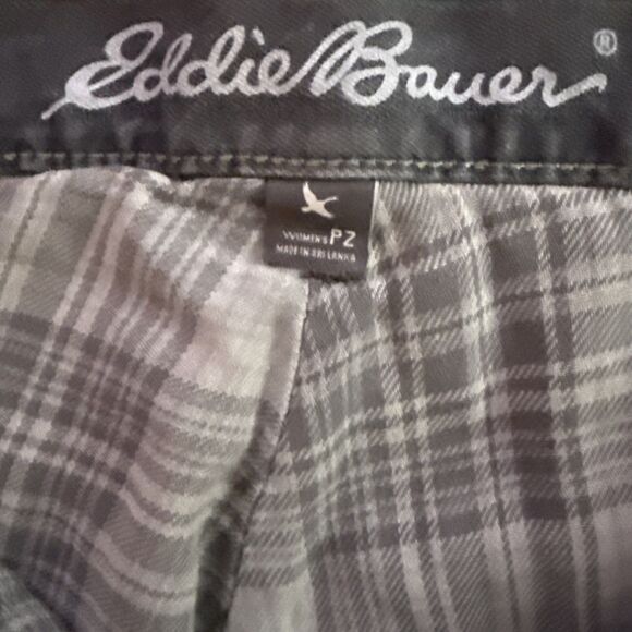 Eddie Bauer Boyfriend Relaxed Flannel-Lined Jeans Womens Size 2P Gray Outdoors - Picture 7 of 16